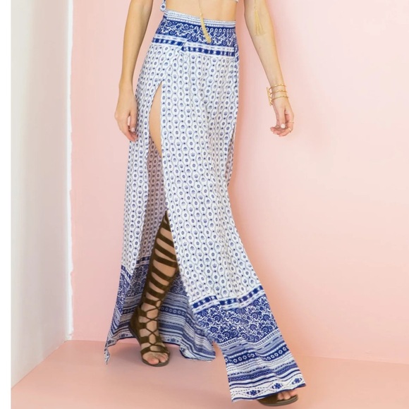 L’ATISTE | Maxi Skirt - Picture 8 of 16